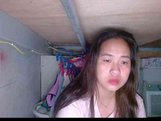 LadyAsianForyou webcam