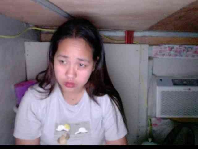 LadyAsianForyou webcam