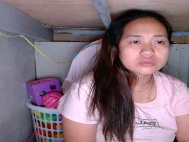 LadyAsianForyou webcam