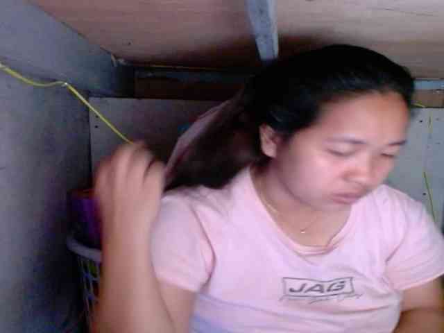 LadyAsianForyou webcam