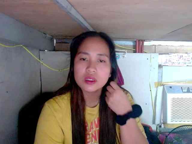 LadyAsianForyou webcam