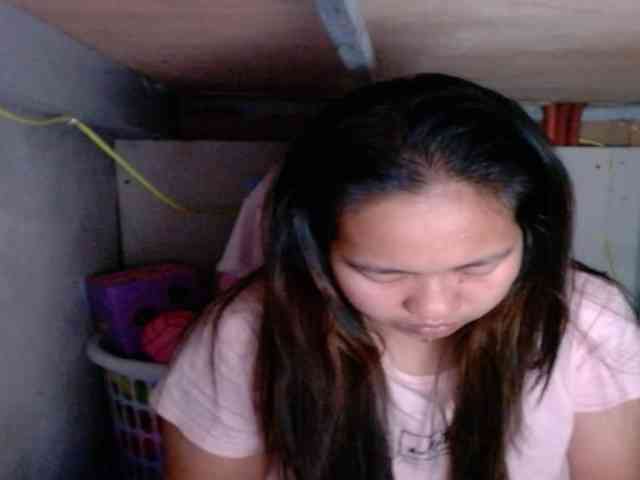 LadyAsianForyou webcam