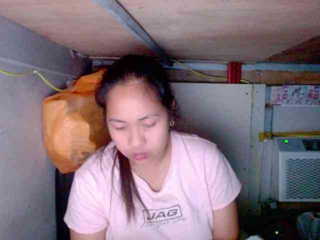 LadyAsianForyou webcam