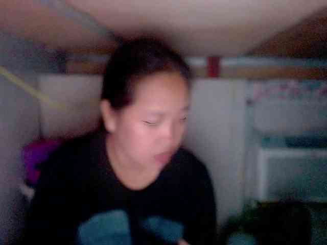 LadyAsianForyou webcam