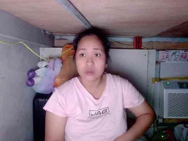 LadyAsianForyou webcam