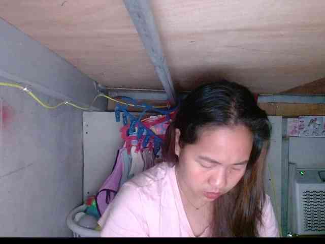 LadyAsianForyou webcam