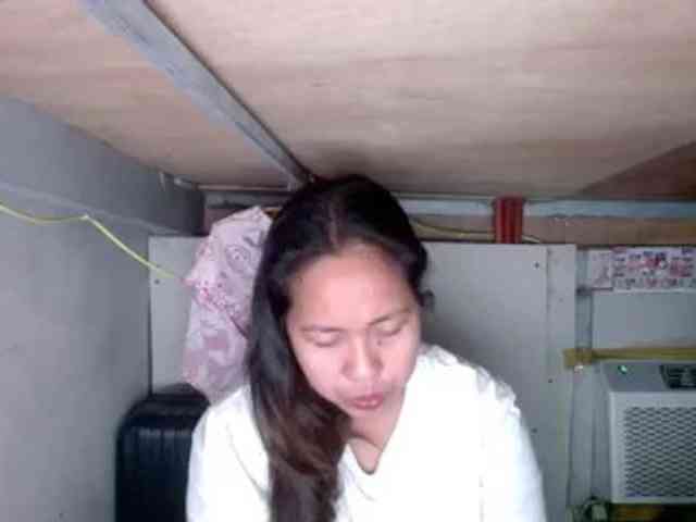 LadyAsianForyou webcam