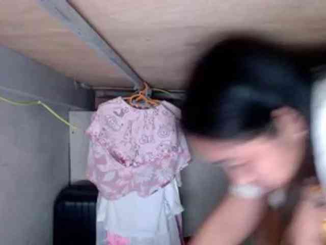 LadyAsianForyou webcam