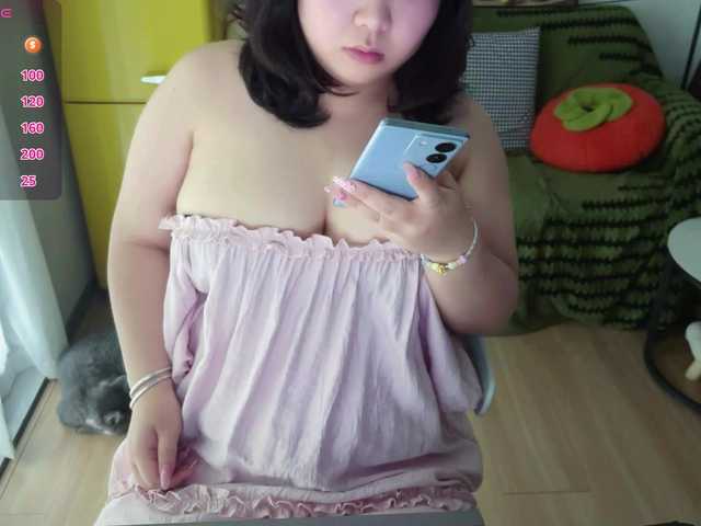 Kittenfishing live cam on BongaCams