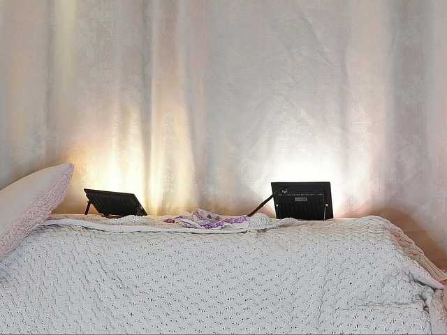 amelia-lov3 live cam on BongaCams