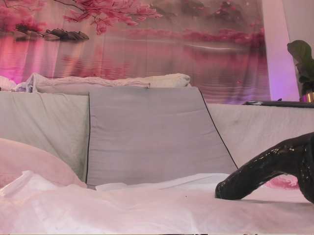 amelia-lov3 live cam on BongaCams