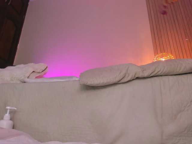 amelia-lov3 live cam on BongaCams