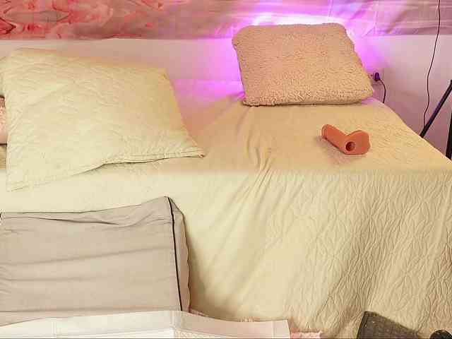 amelia-lov3 webcam