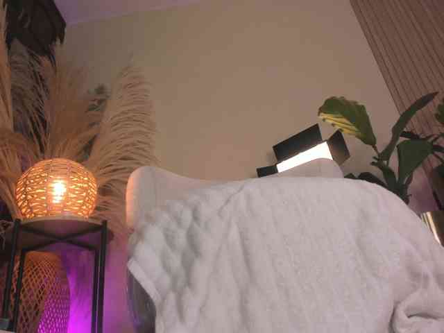 amelia-lov3 webcam