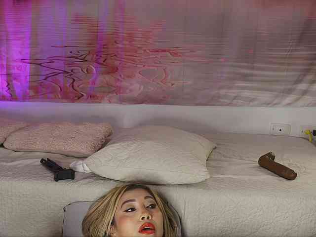 amelia-lov3 webcam