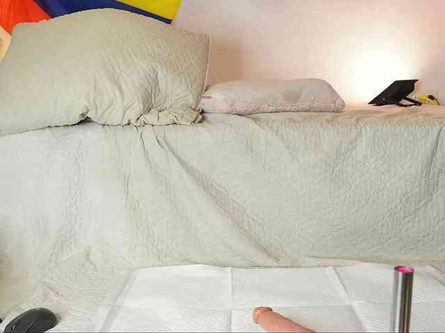 amelia-lov3 webcam
