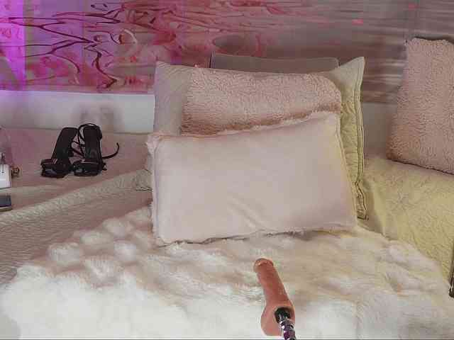 amelia-lov3 webcam