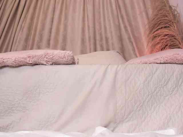 amelia-lov3 webcam