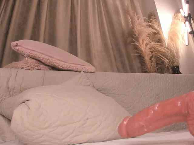 amelia-lov3 webcam