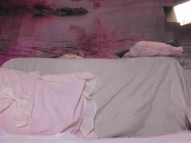 amelia-lov3 webcam