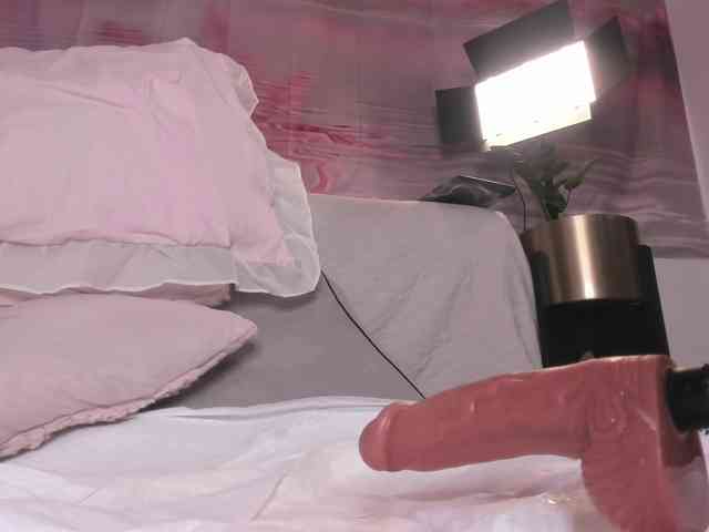 amelia-lov3 webcam
