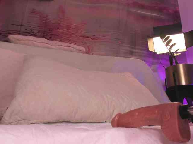amelia-lov3 webcam