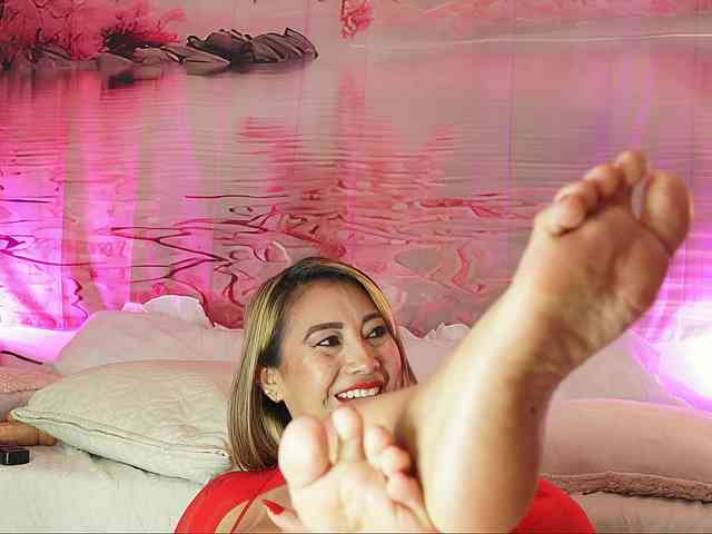 amelia-lov3 webcam
