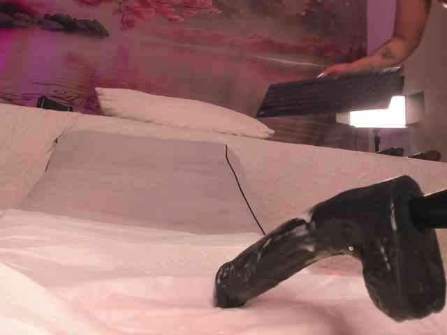 amelia-lov3 webcam