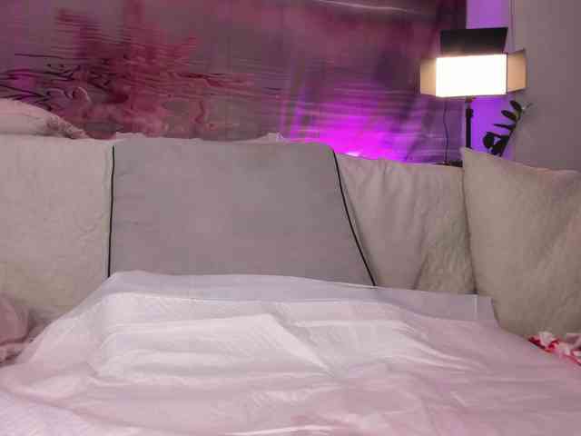 amelia-lov3 webcam
