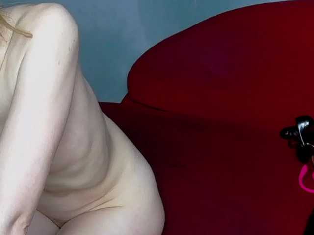 brunettedaisy live cam on BongaCams
