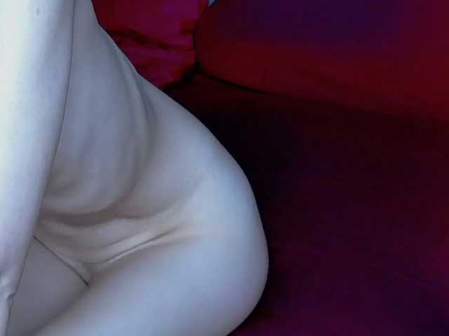 brunettedaisy live cam on BongaCams