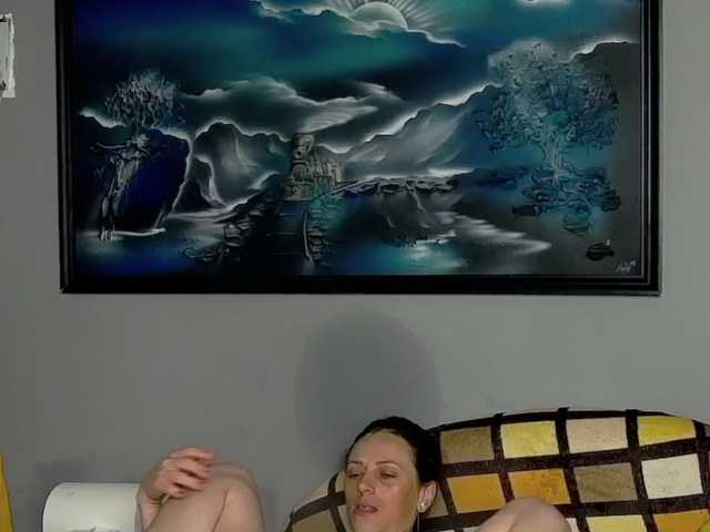 brunettedaisy's BongaCams show and profile