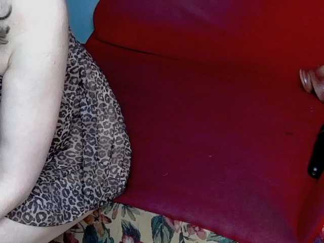brunettedaisy