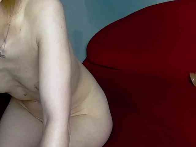 brunettedaisy