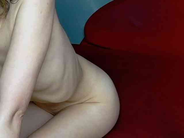 brunettedaisy