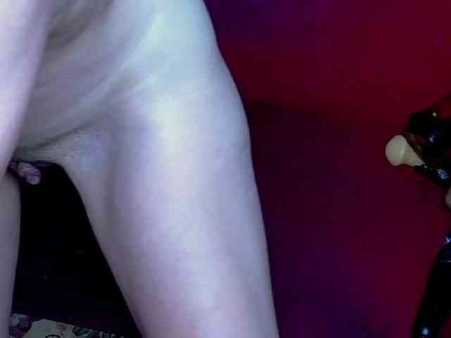 brunettedaisy webcam