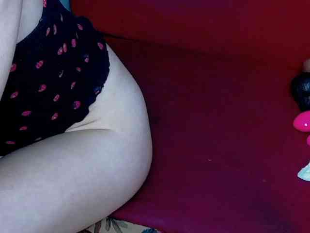 brunettedaisy webcam