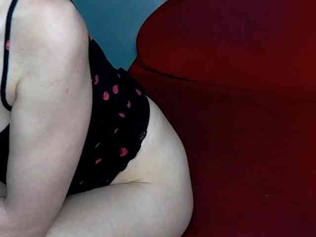 brunettedaisy