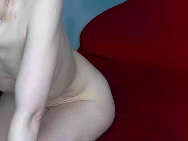brunettedaisy