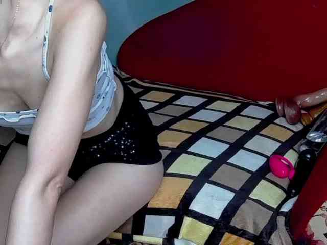 brunettedaisy