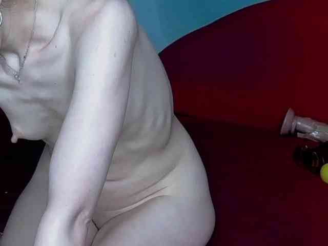 brunettedaisy