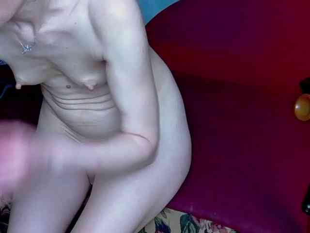 brunettedaisy