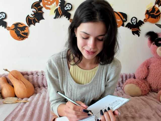 Honeykrisspussy
