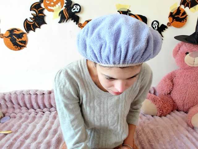 Honeykrisspussy