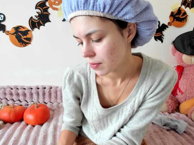 Honeykrisspussy live cam on BongaCams