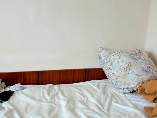  Honeykrisspussy chat room