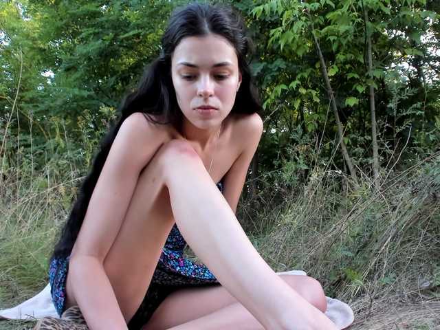 Honeykrisspussy live cam on BongaCams