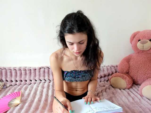 Honeykrisspussy