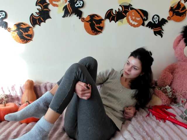 Honeykrisspussy live cam on BongaCams