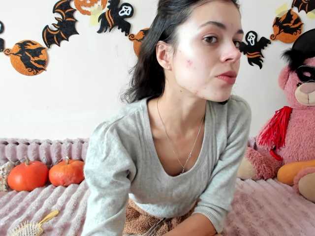 Honeykrisspussy, live now on BongaCams